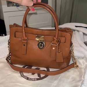 Michael Kors Medium Hamilton Lock&Key Purse
